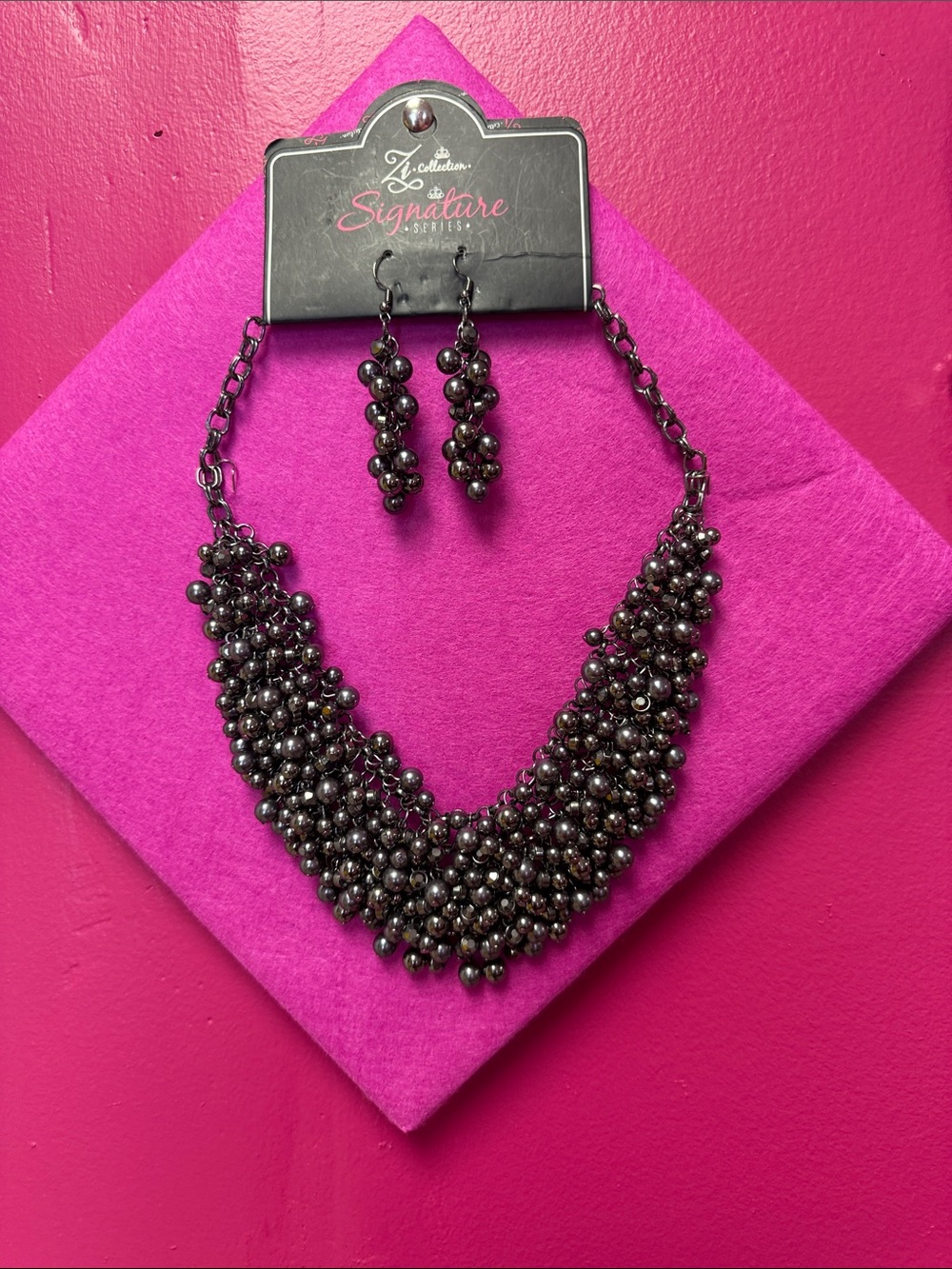 paparazzi Black Cluster Beaded Necklace & Drop Earrings